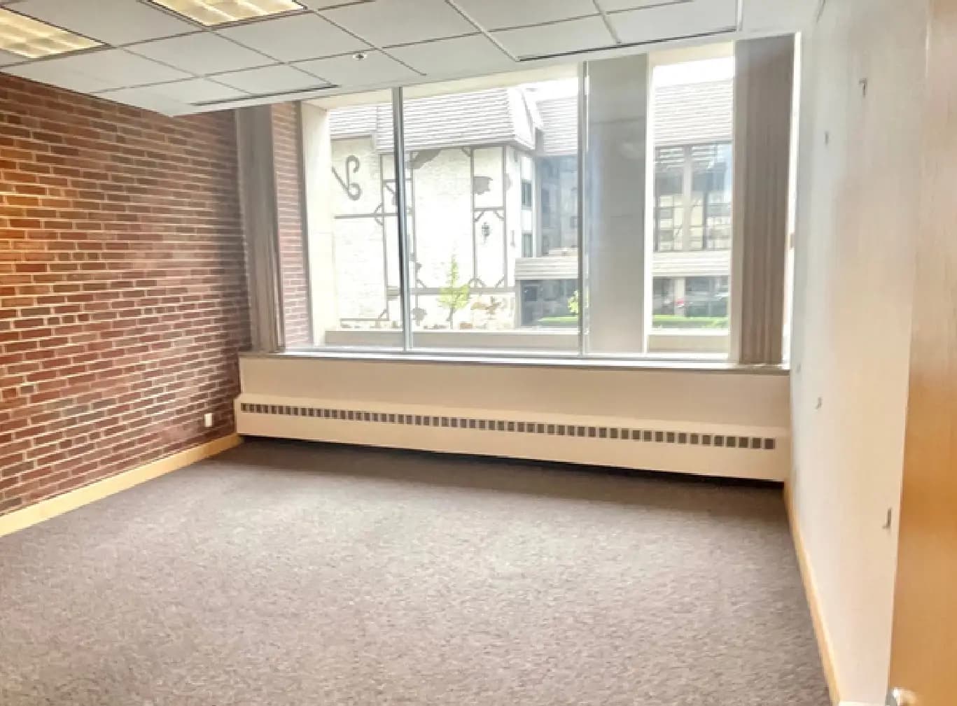 414 S 8th St - View 9